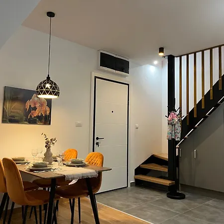 Apartman Lara - Divcigora Divcibare Exterior photo