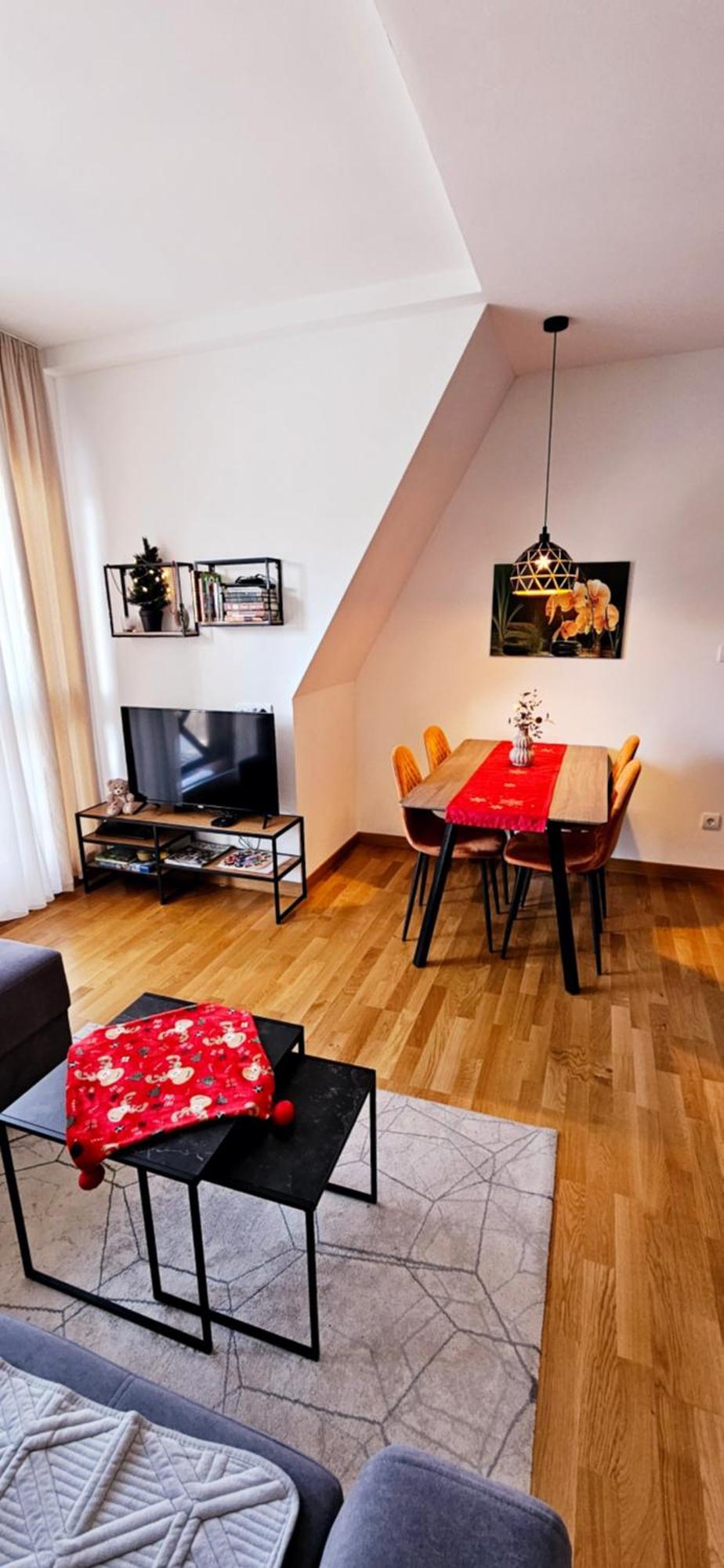 Apartment Lara - Divcigora
